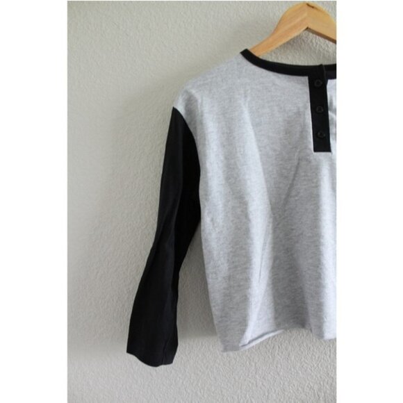 Disney Mickey Mouse Long Sleeve Raglan Top NWOT - Picture 3 of 8